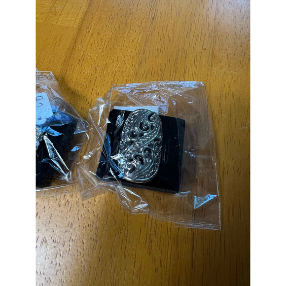 NWT Set of 2 Paparazzi Rings - Picture 4 of 5